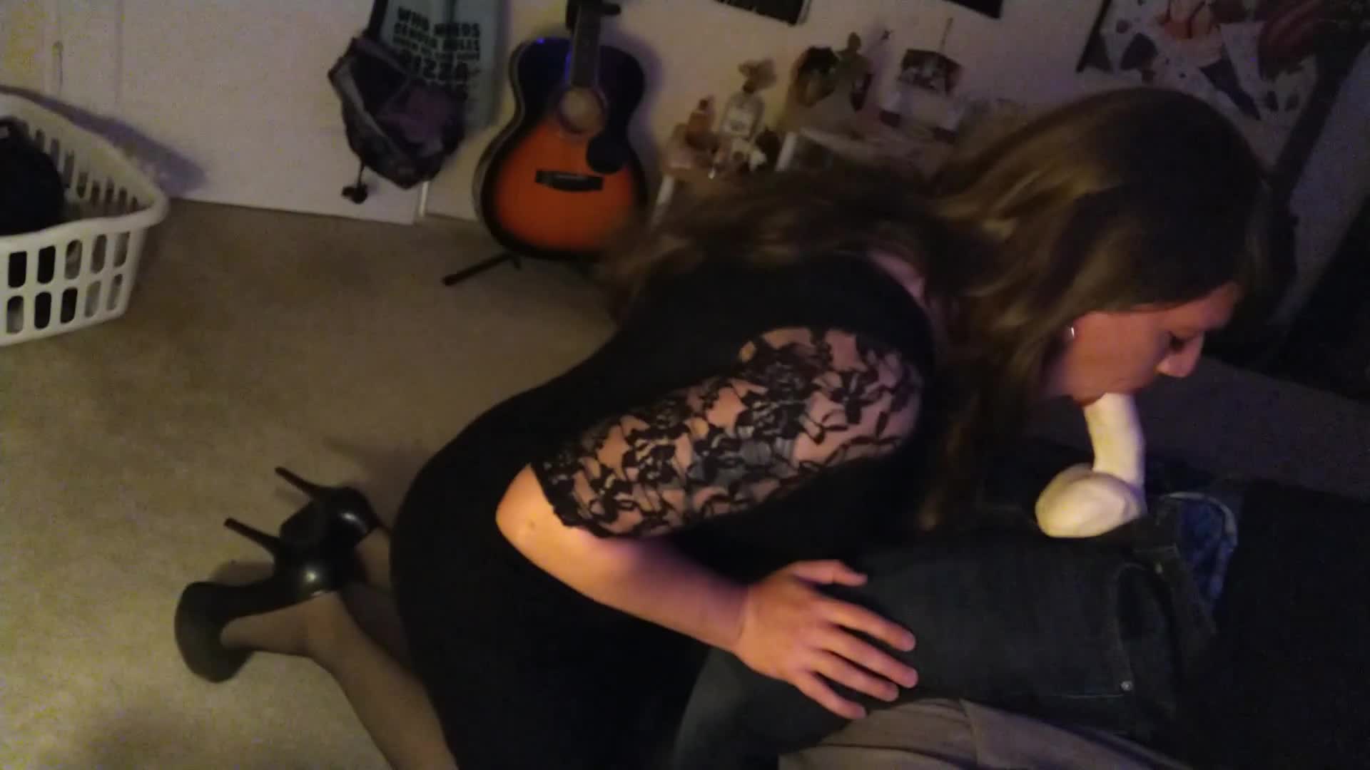 Jenn Sucks a Cock While On Her Knees